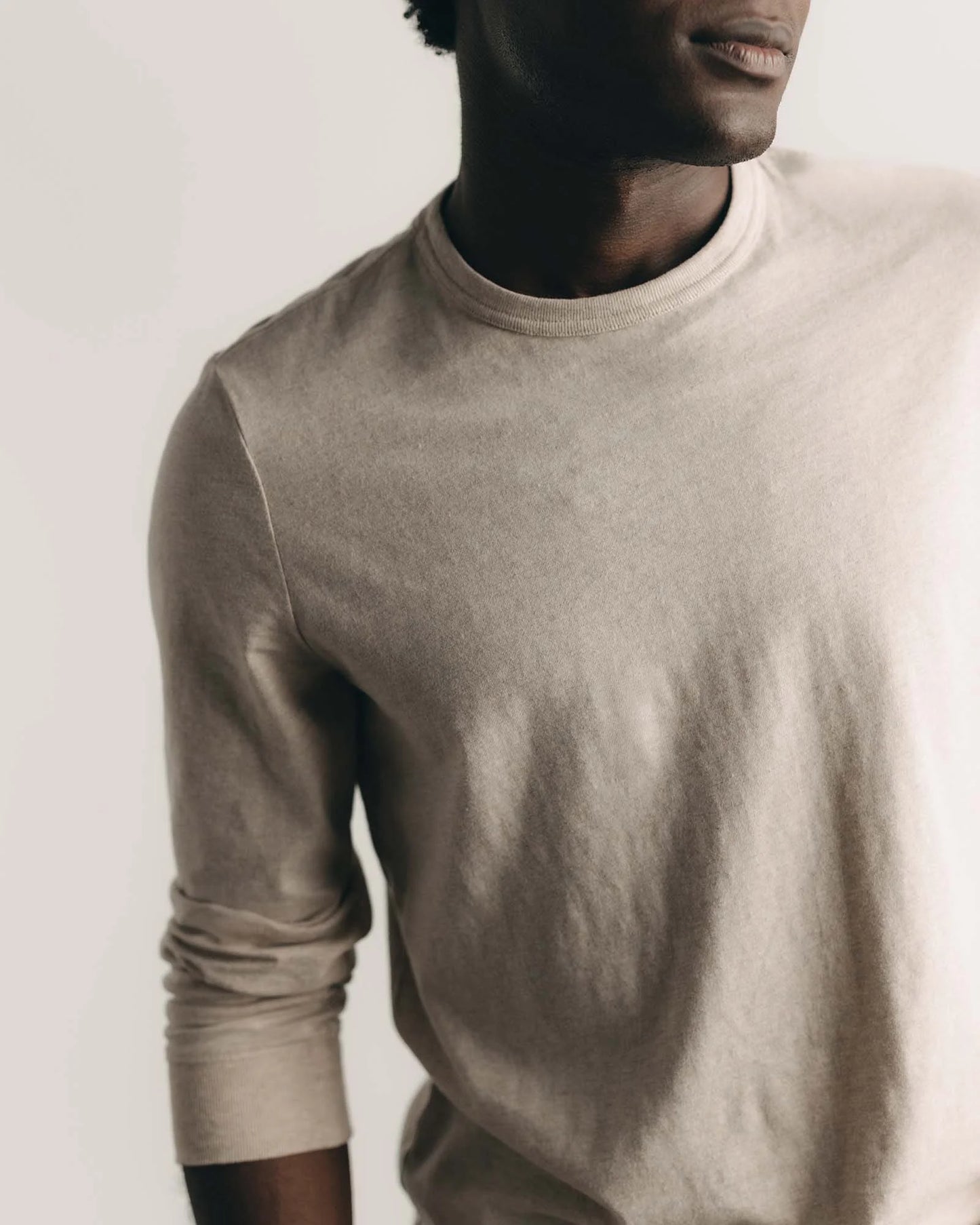 The Organic Cotton Long Sleeve Tee in Heather Oat