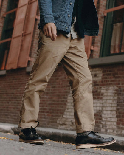 The Straight Foundation Pant in Organic Khaki