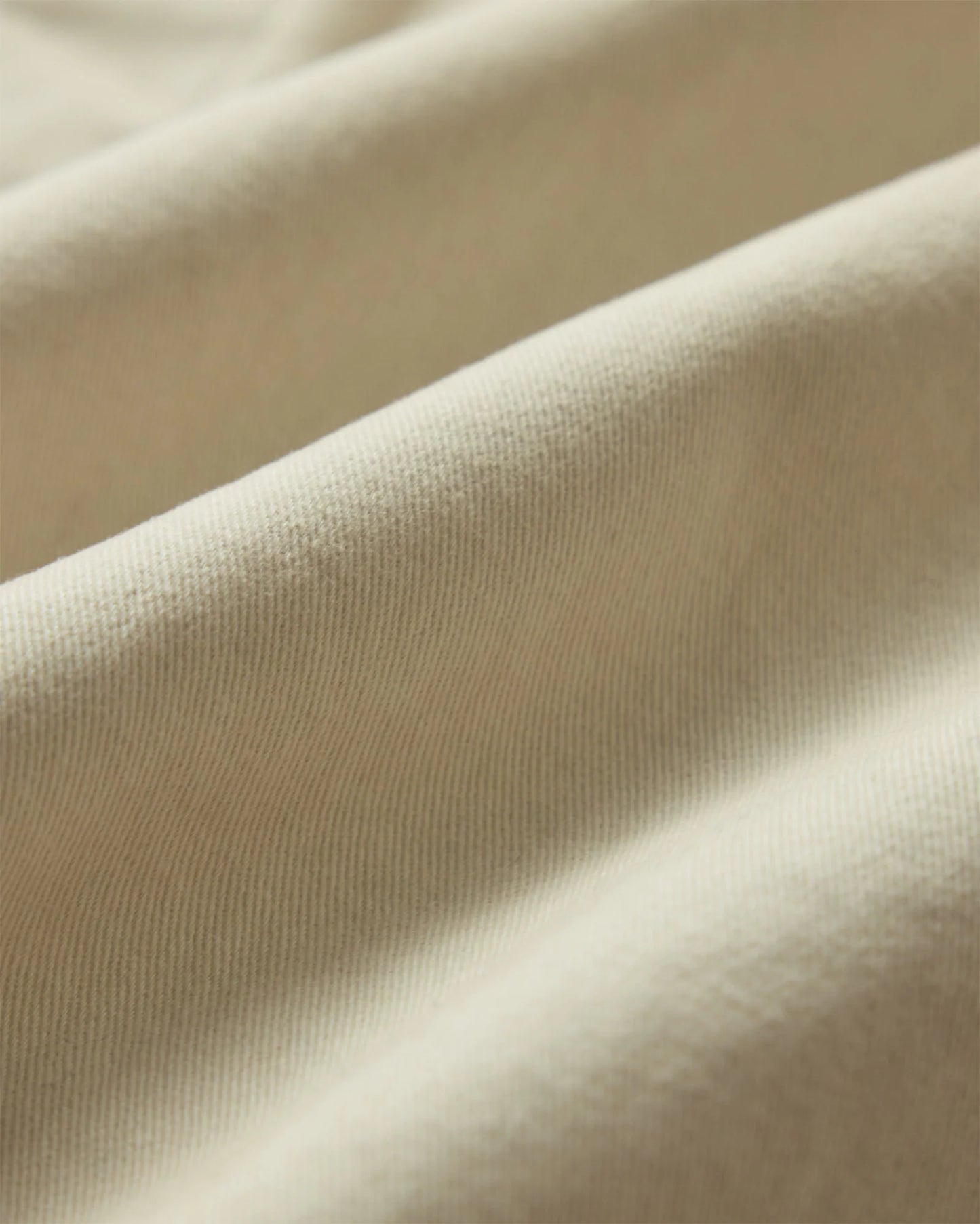 The Apres Short in Organic Aged Stone Foundation Twill