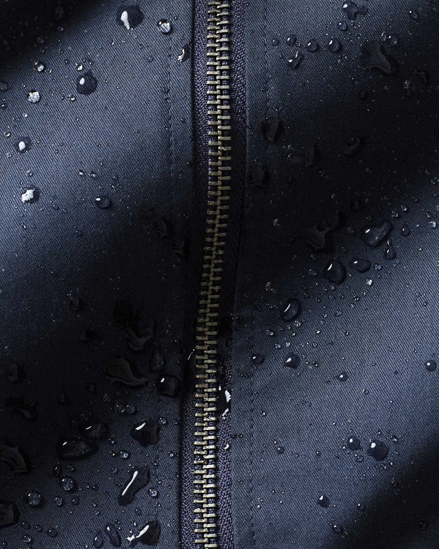 The Squall Anorak in Navy Twill