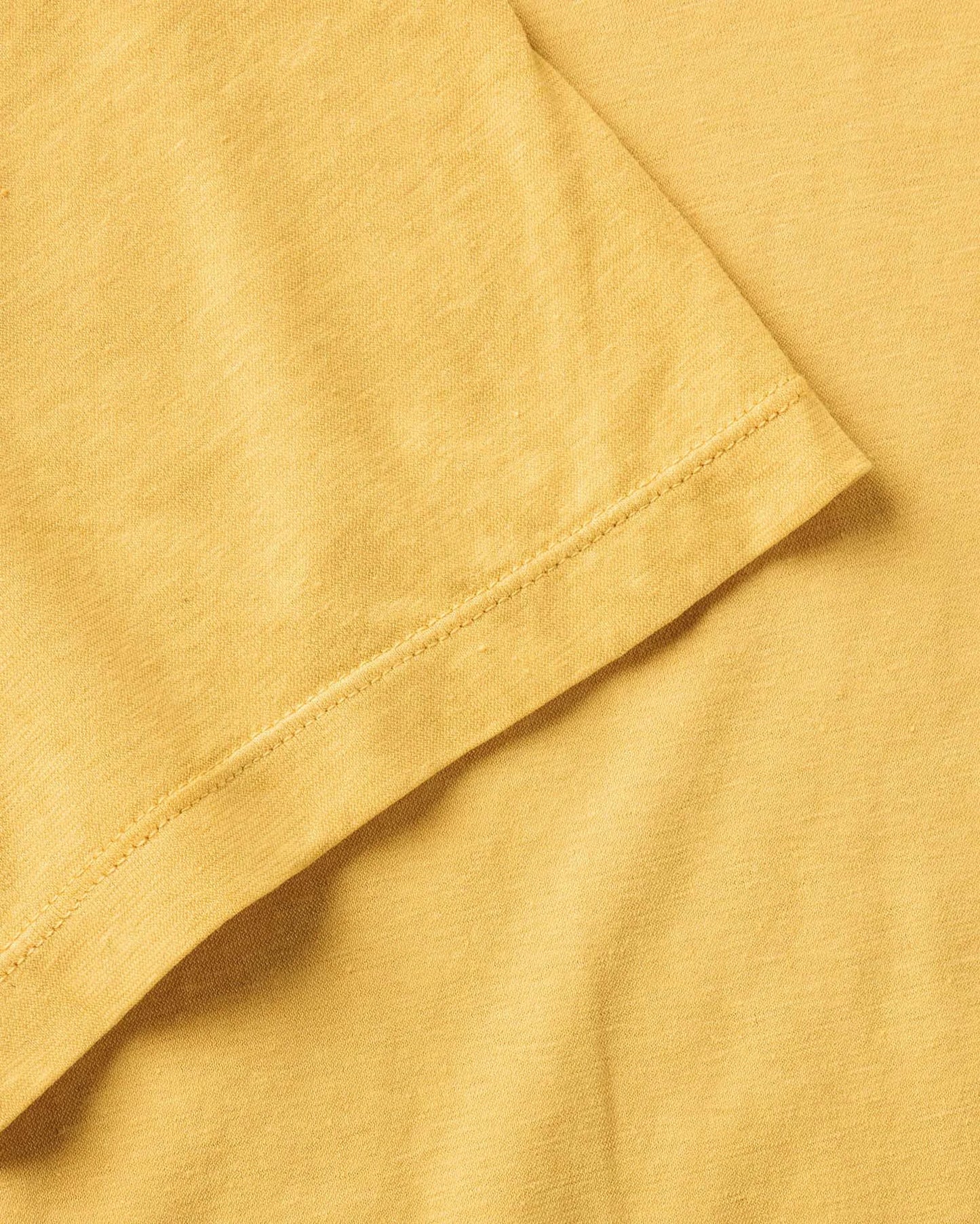 The Cotton Hemp Tee in Goldfinch