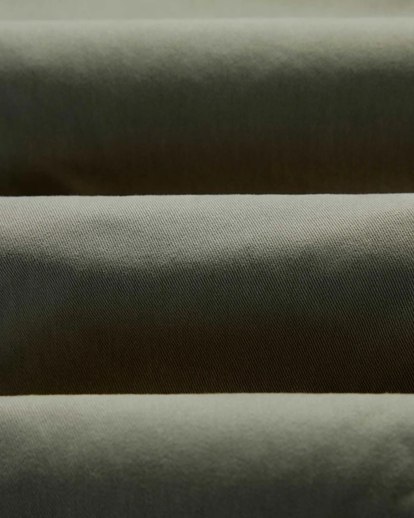 The Straight Foundation Pant in Organic Smoked Olive