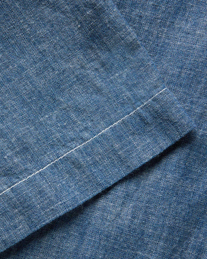 The Short Sleeve Crew Shirt in Washed Indigo Chambray