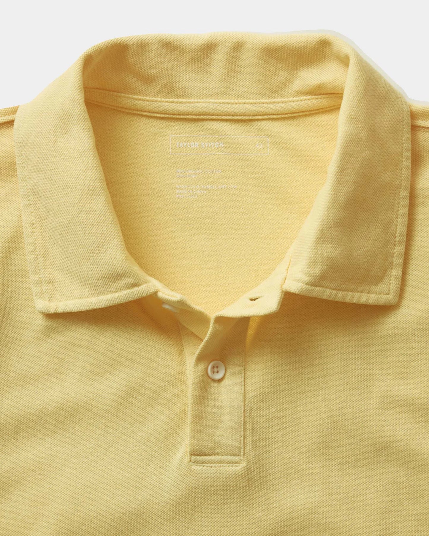 The Cotton Hemp Polo in Straw Pique