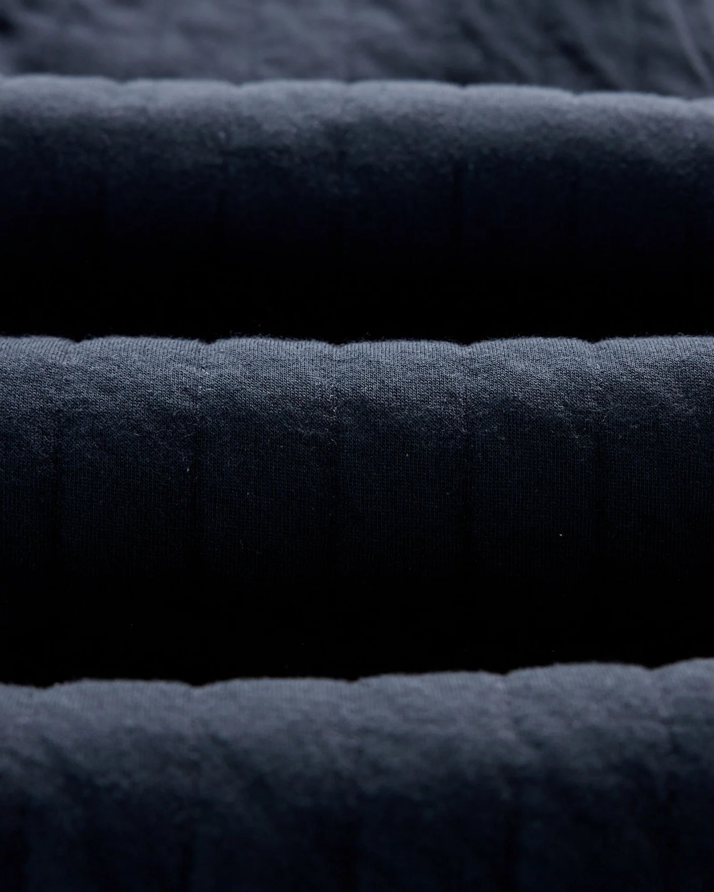 The Apres Pant in Heather Midnight Quilted Jersey