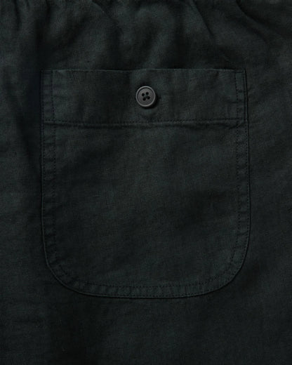 The Apres Short in Coal Hemp