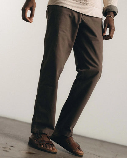 The Straight Foundation Pant in Organic Espresso