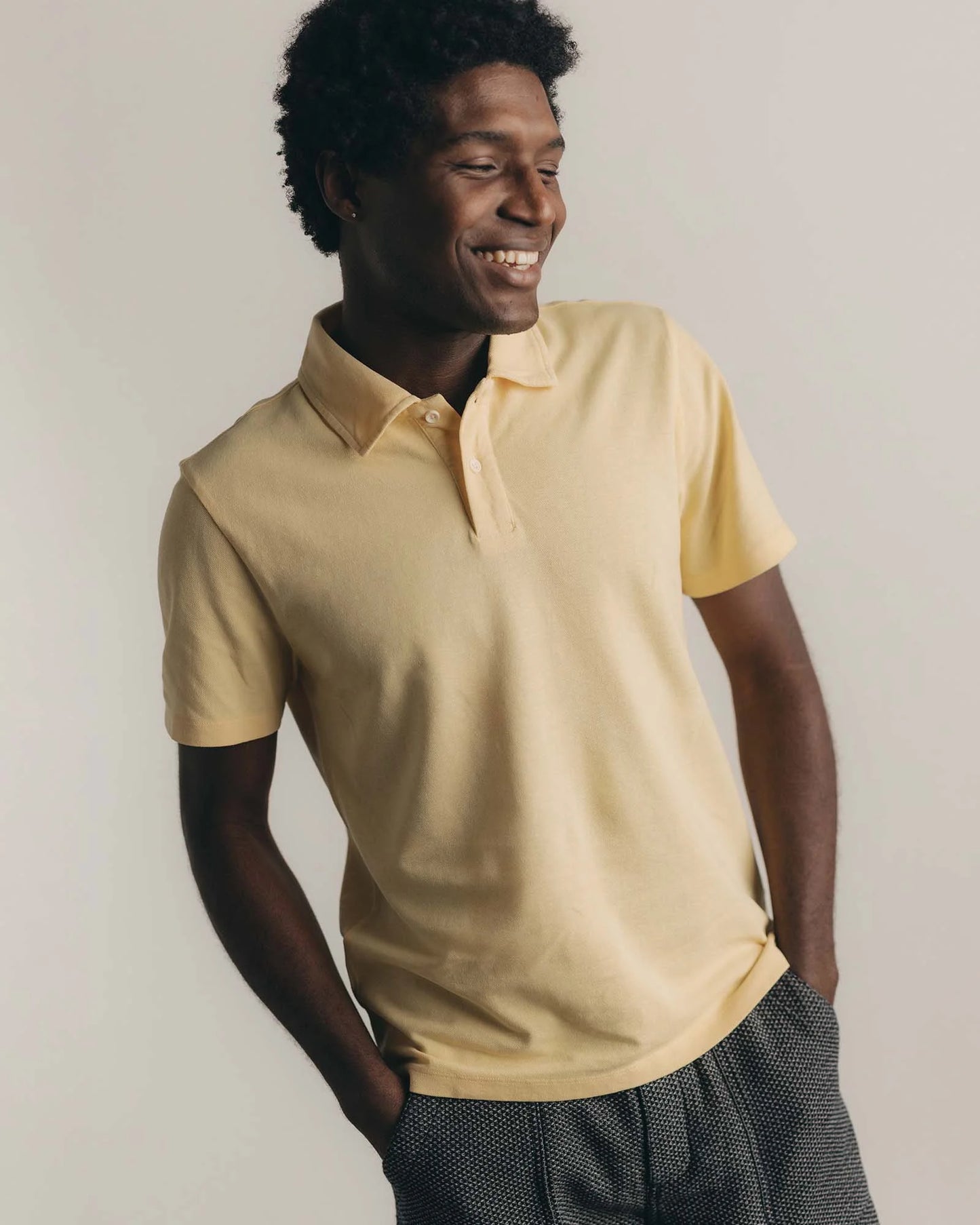The Cotton Hemp Polo in Straw Pique