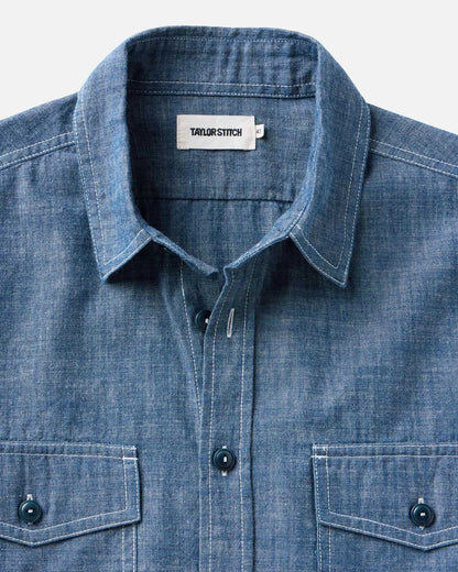 The Short Sleeve Crew Shirt in Washed Indigo Chambray