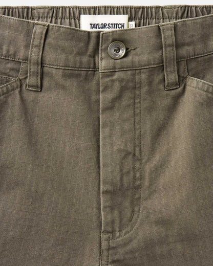 The Boulder Short in Mushroom Ripstop