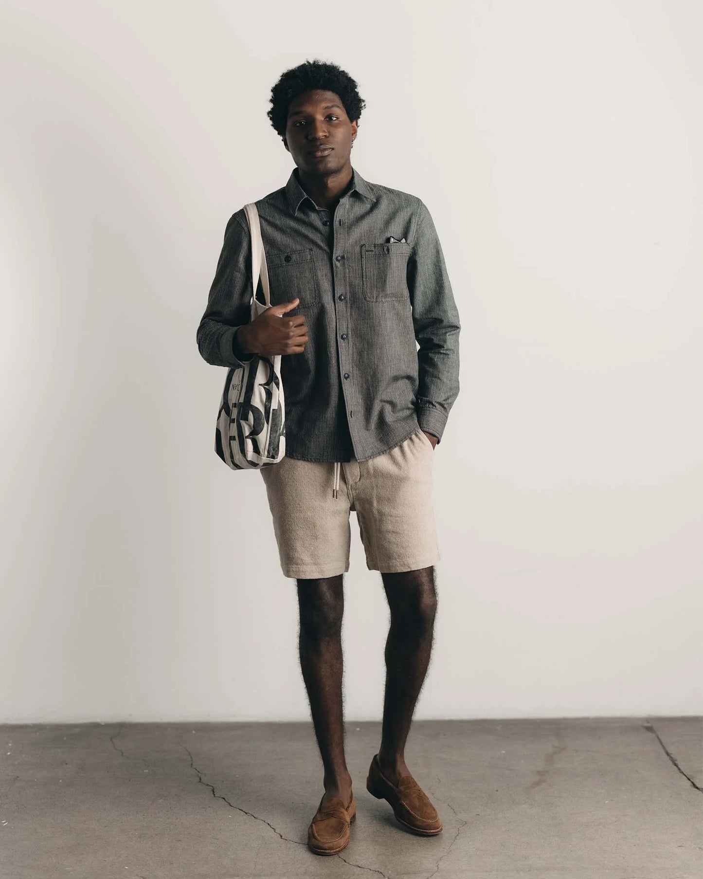 The Apres Short in Heather Oat Crepe